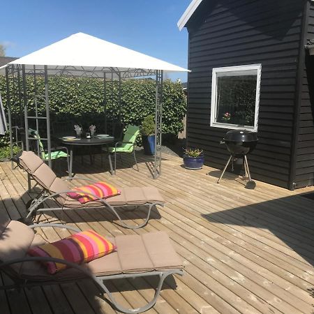 Skon Feriebolig Med Havudsigt I Naturskont Omrade Munkebo 외부 사진